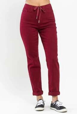 Judy Blue Garment Dyed Red Stretch Waist Straight Leg Joggers Women size 9 / 29
